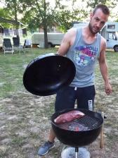 Sebastian am Grill